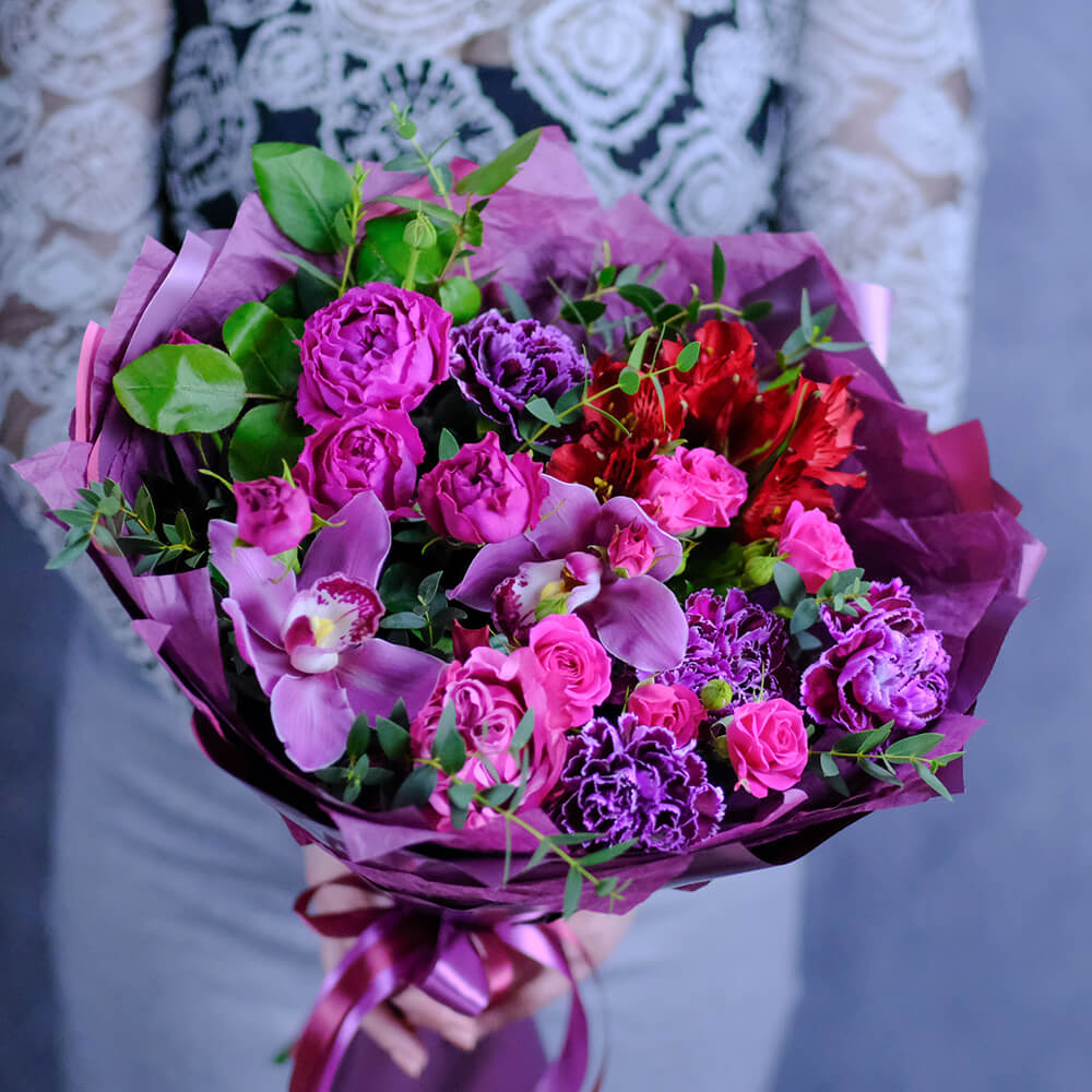 Букет &laquo;&lrm;Клеопатра&raquo; с орхидеями