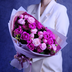 Букет пионовидных роз Дуо #676