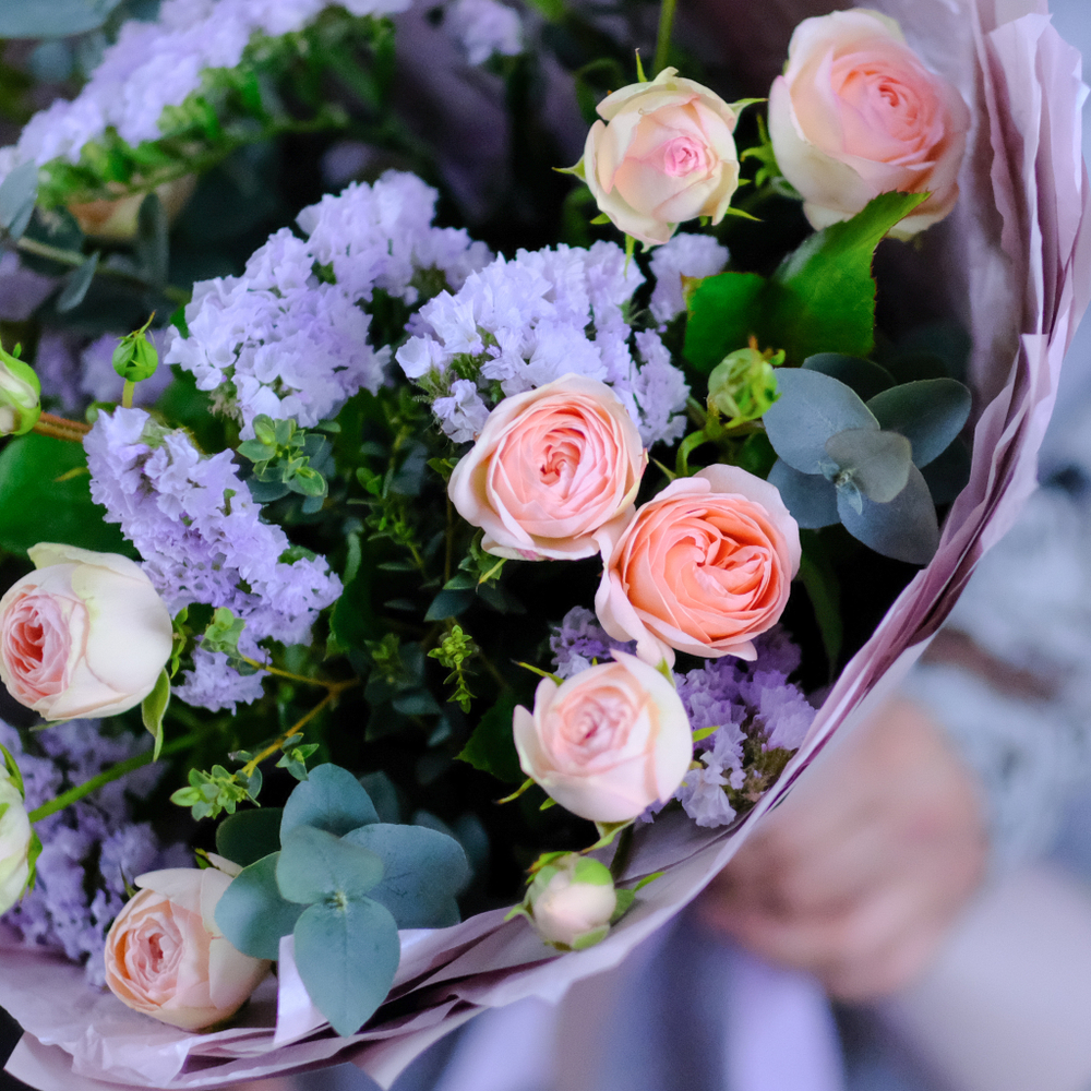 Букет #488 с пионовидными розами «Кэти»