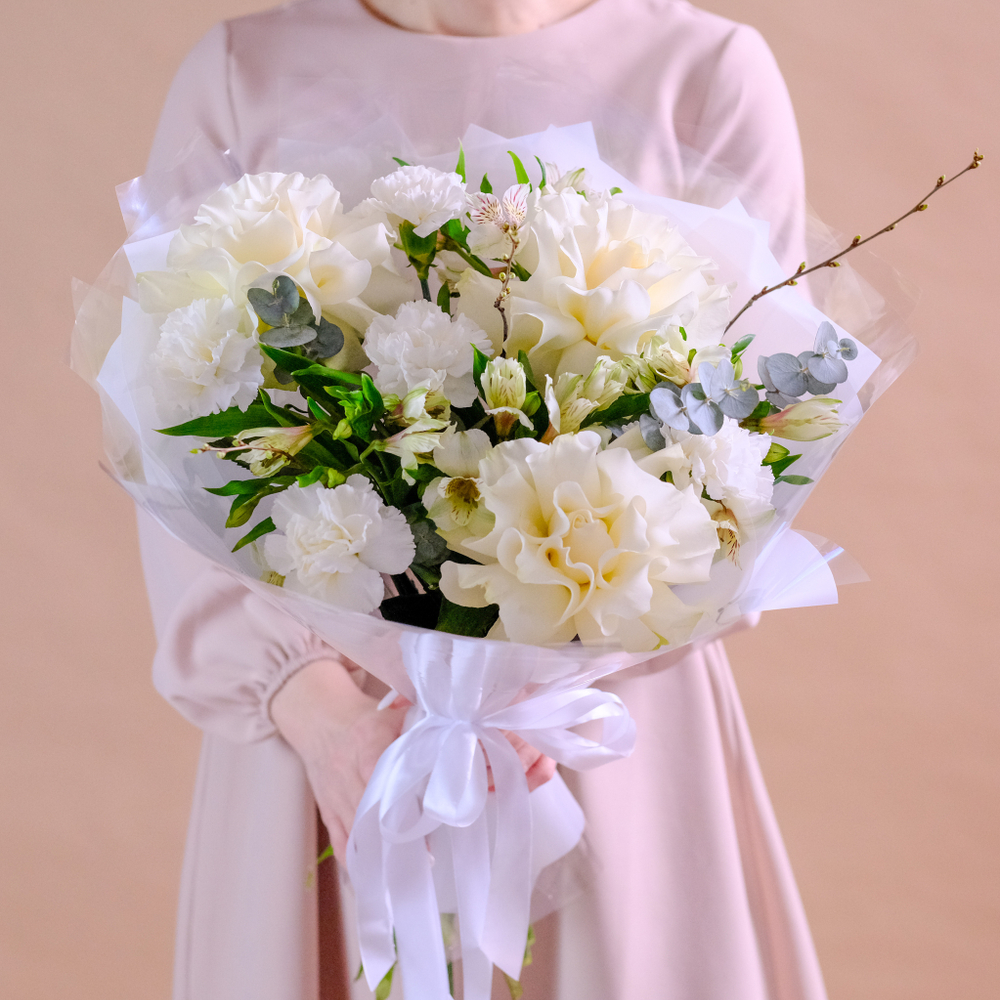 Нежный букет с французскими розами #963