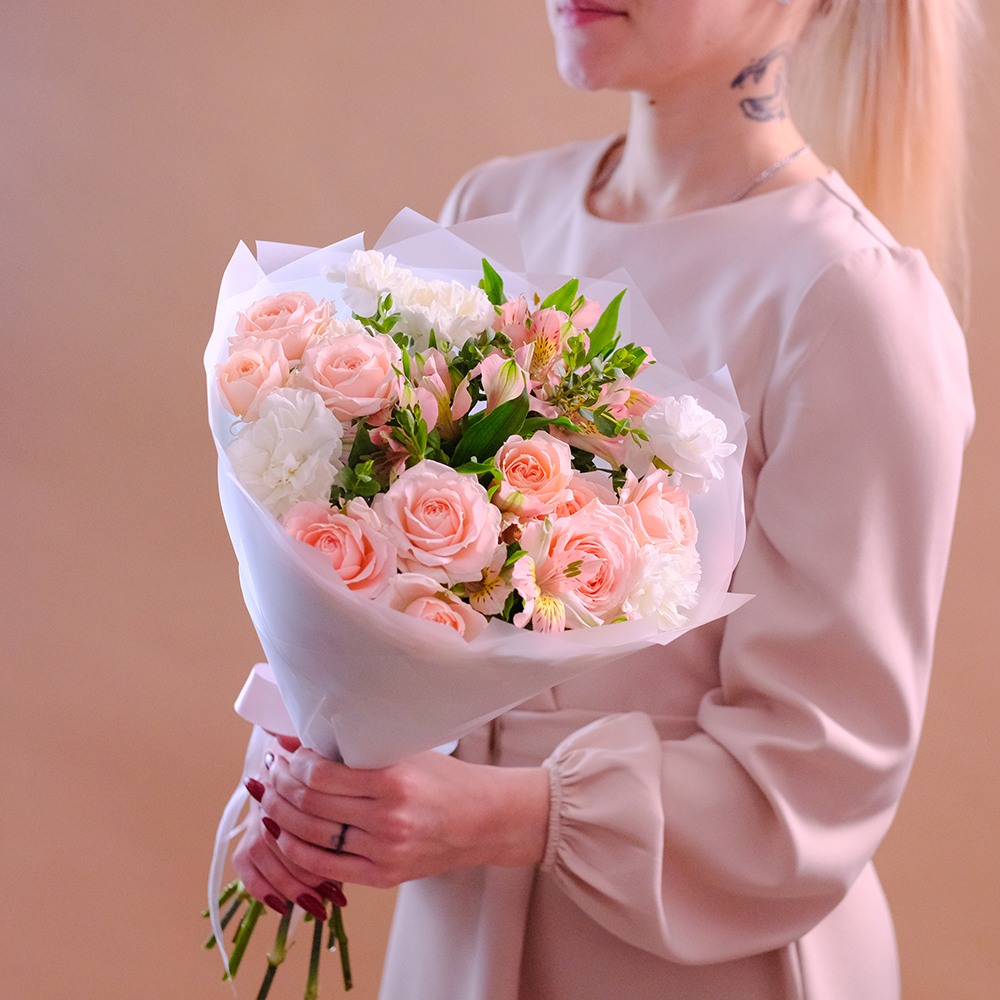 Нежный букет с пионовидными розами "Для неё" #163