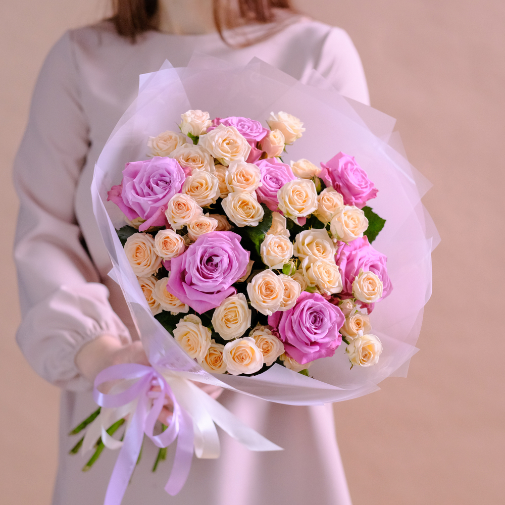 Нежный букет из лавандовых роз Maritim #139