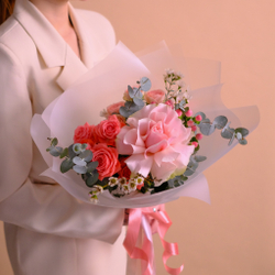 Нежный букет с французскими розами #745