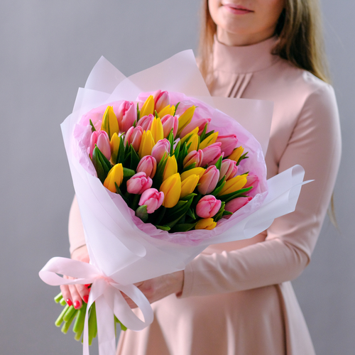 Купить Букет пионовидных тюльпанов "Солнечный дуэт"