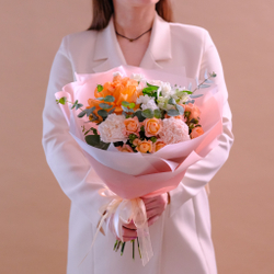 Нежный букет с французской розой Амаретто #169