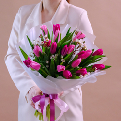 Букет тюльпанов "Малинка"