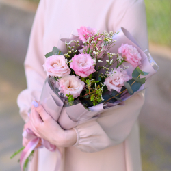 Букет-комплимент из эустомы #514