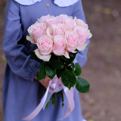 Букет нежных роз #556