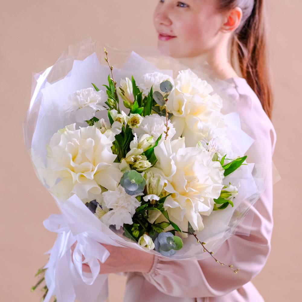 Нежный букет с французскими розами #963