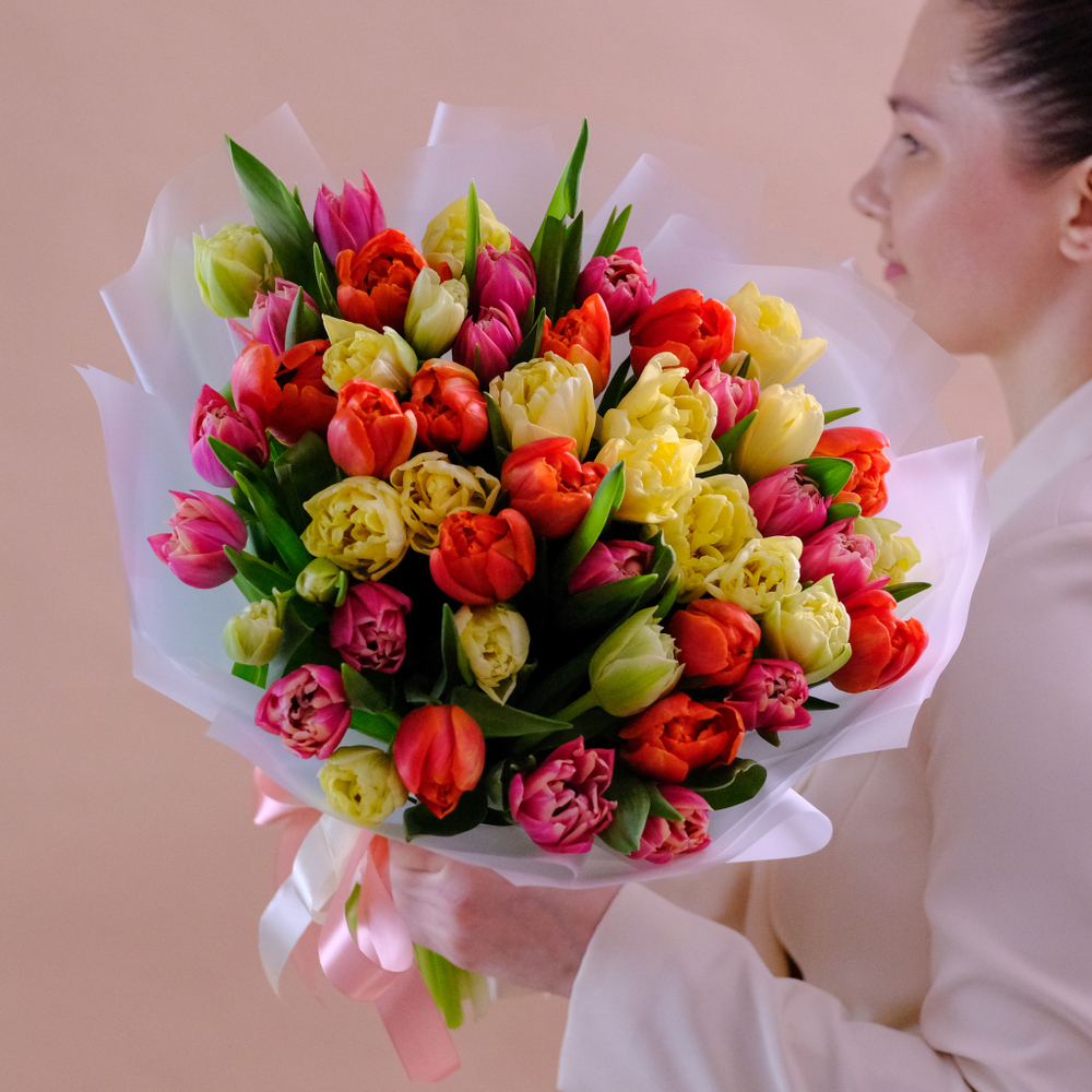 Букет пионовидных тюльпанов "Сливочный микс"