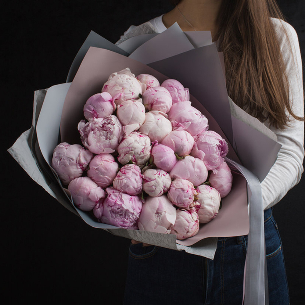 Купить букет пионов Сара Бернар в Перми