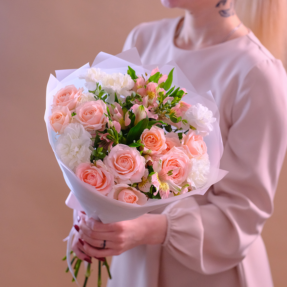 Нежный букет с пионовидными розами "Для неё" #163