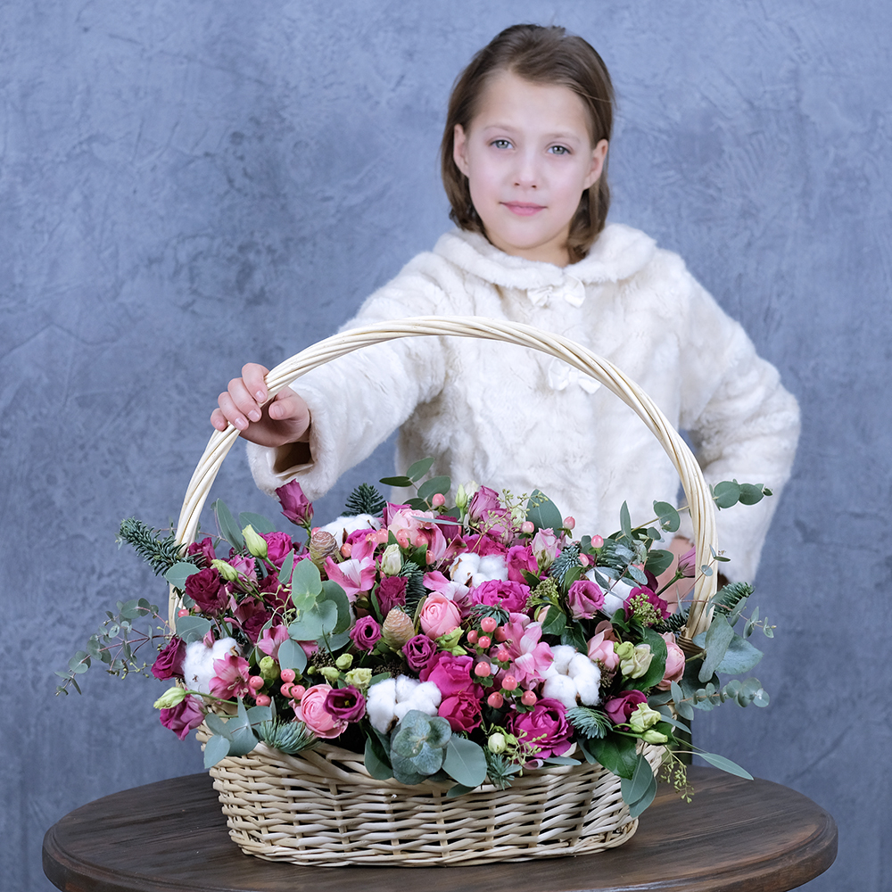 Корзина с пионовидными розами Пермь заказать купить онлайн