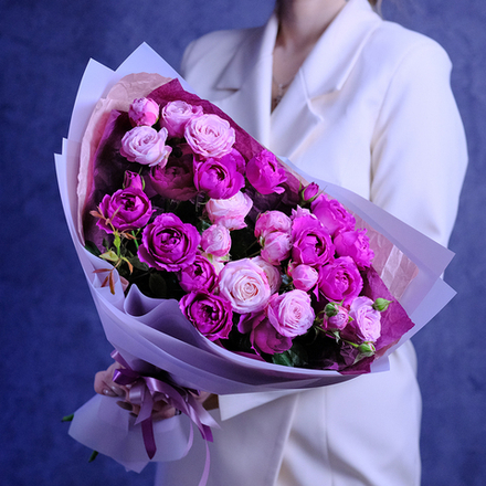 Букет пионовидных роз Дуо #676