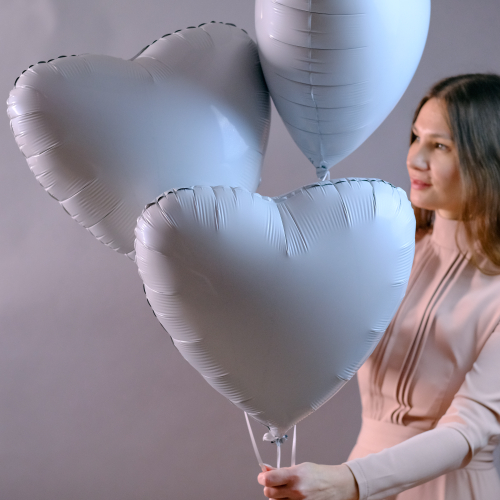 Купить Набор воздушных шаров Белые сердца