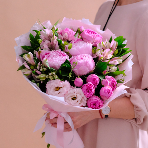 Купить Букет с пионами и пионовидными розами #17