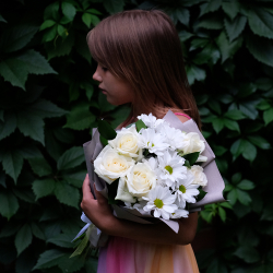 Букет с белыми розами #4