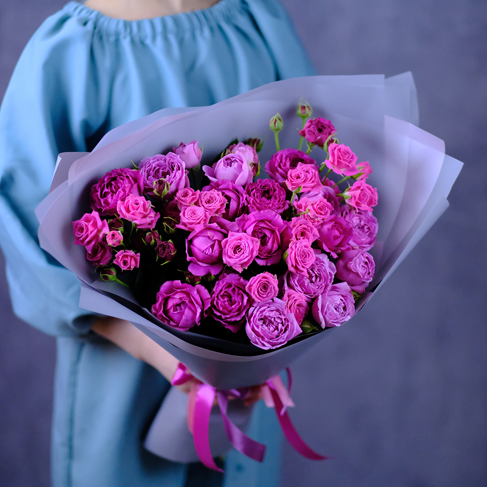 Купить букет кустовых пионовидных розовых роз Пермь заказать онлайн с доставкой на дом круглосуточно