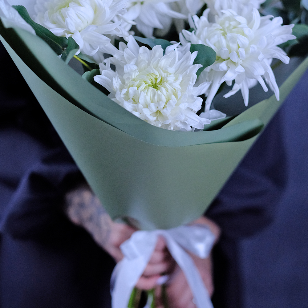 Букет крупноцветковых хризантем Magnum