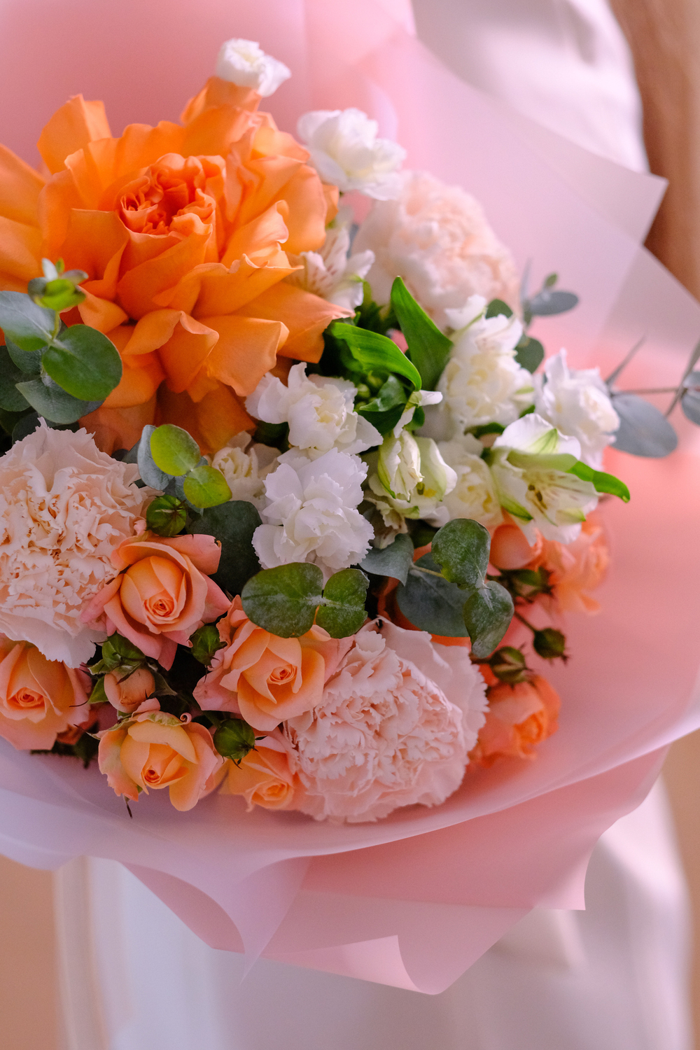 Нежный букет с французской розой Амаретто #169 (готовый букет)