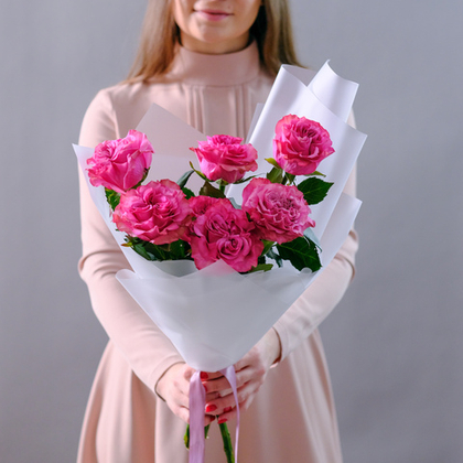 Букет пионовидных роз Country Blues