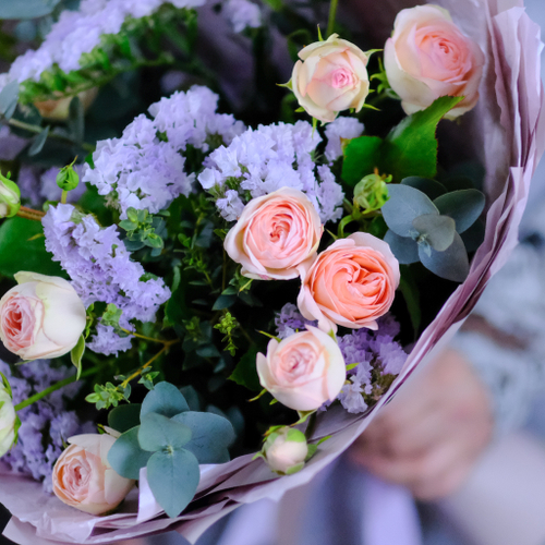 Купить Букет #488 с пионовидными розами «Кэти»