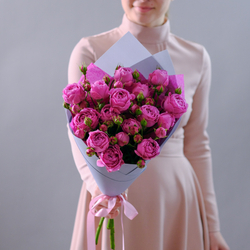 Букет пионовидных кустовых роз Misty Bubbles