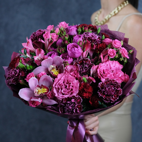 Купить Букет «Клеопатра» с пионовидными розами и орхидеями