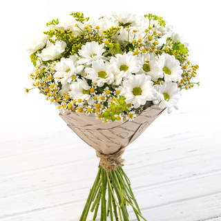 Букет с ромашками «Лада»
