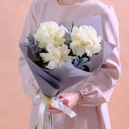 Нежный букет белых французских роз #124
