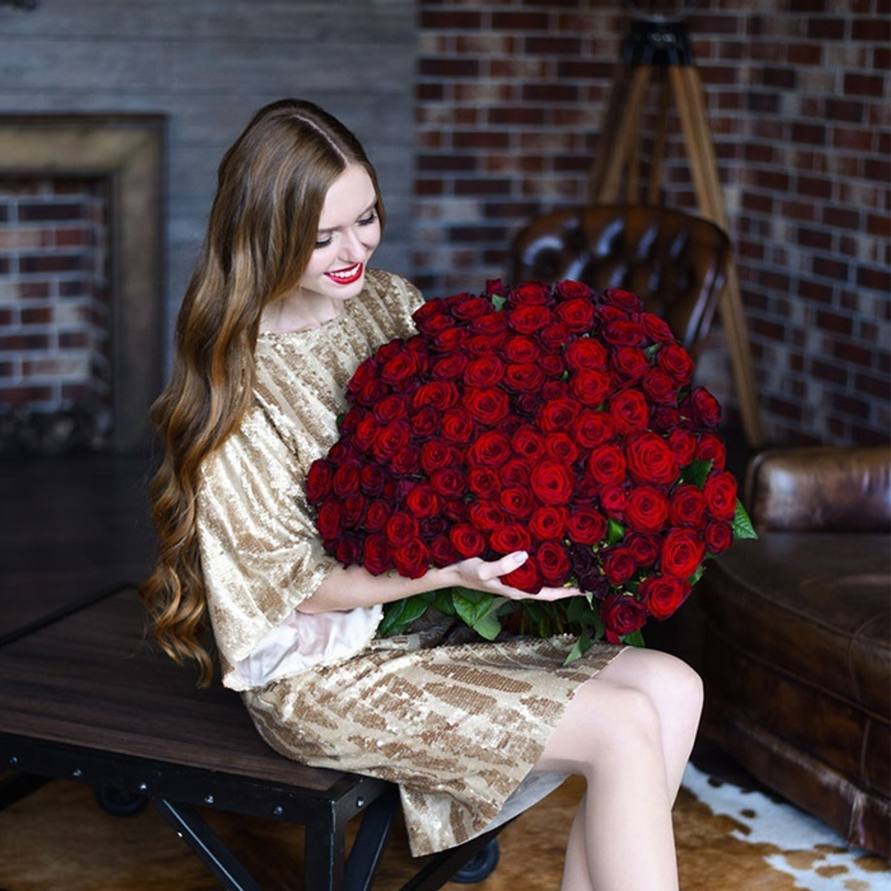 101 роза купить букет красных бордовых роз в Перми