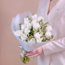 Букет с белыми тюльпанами «‎Нежность»
