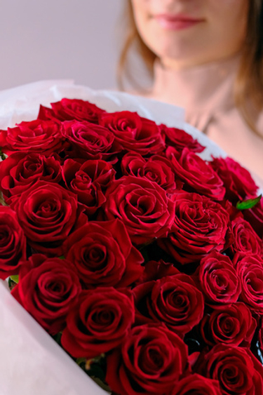 Акция: букет красных роз - 3000₽