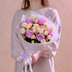 Нежный букет из лавандовых роз Maritim #139