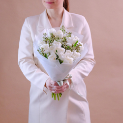 Букет с белыми тюльпанами «‎Нежность»