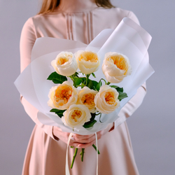 Букет садовых роз Вики Айвори #221