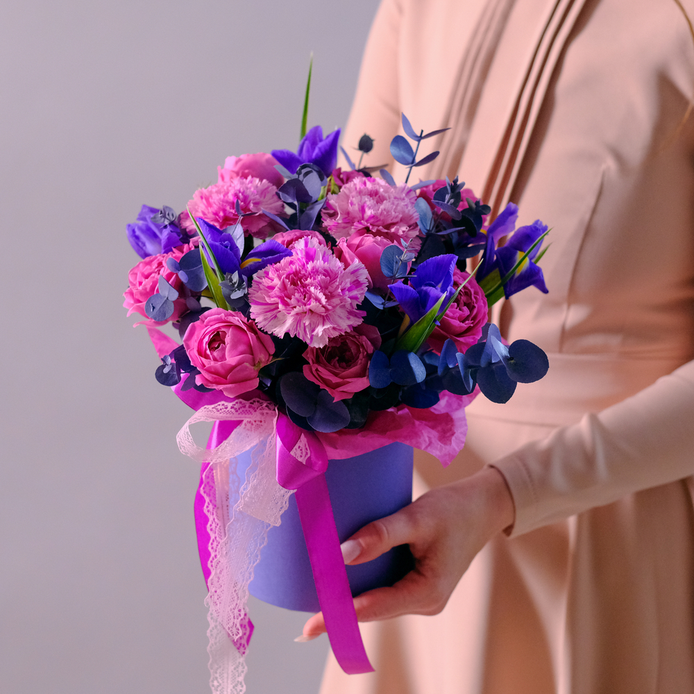 Композиция в шляпной коробке "Незнакомка" #236