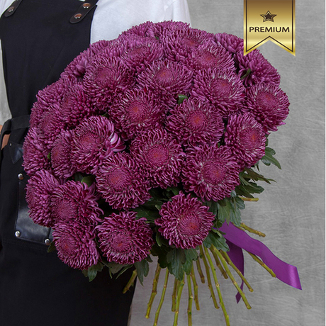 Букет королевских хризантем "Кардинал"