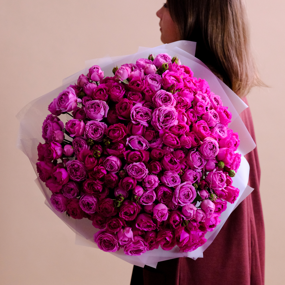 Яркий букет пионовидных роз «‎Ожерелье» #12