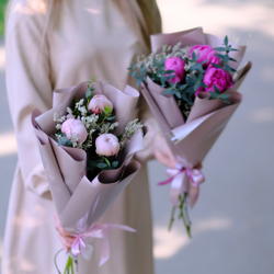 Букет-комплимент из пионов #5202