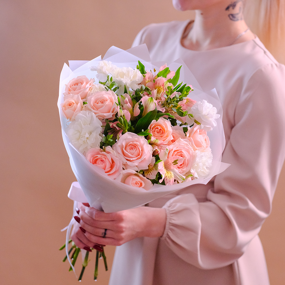 Нежный букет с пионовидными розами "Для неё" #163