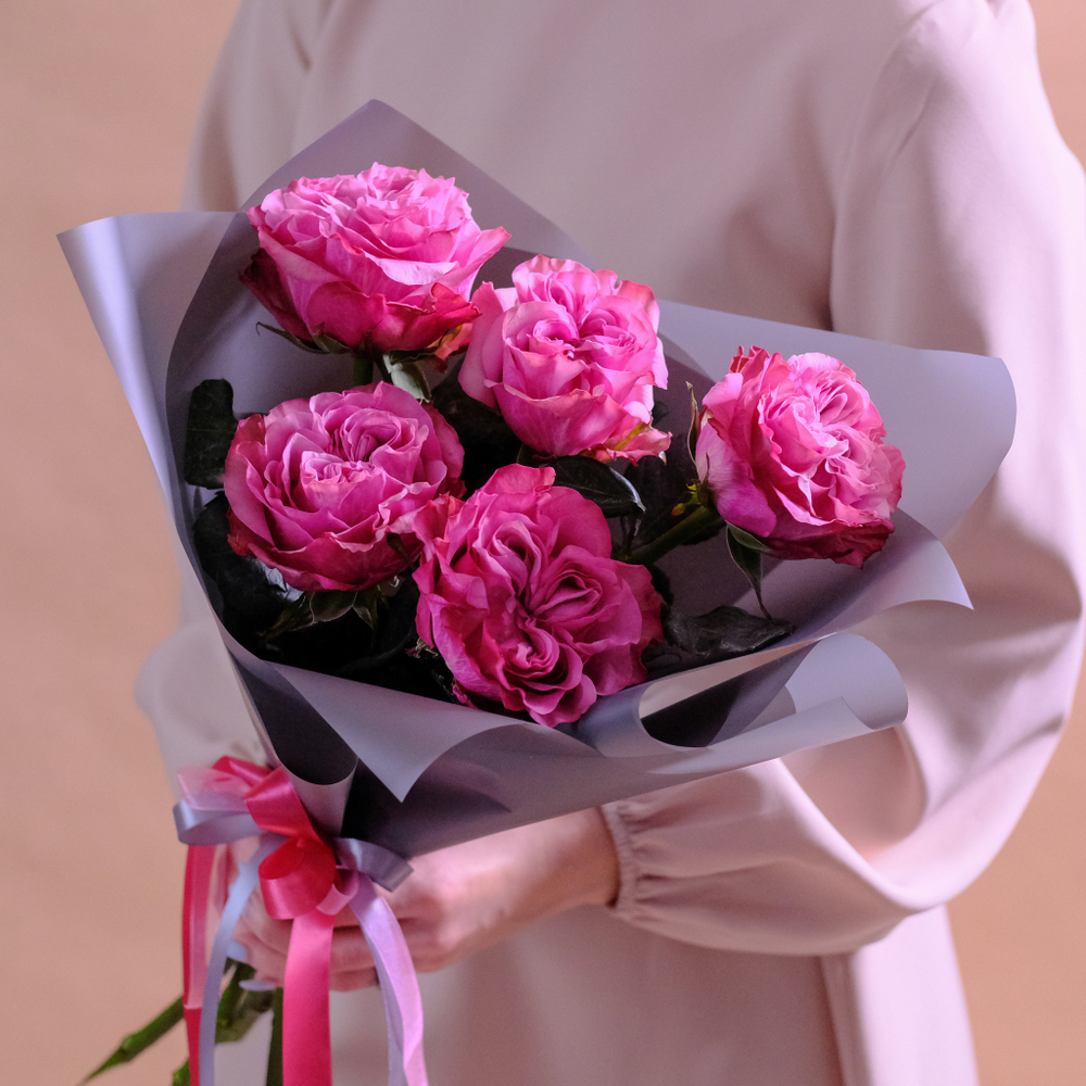 Букет пионовидных роз Country Blues, 5 шт.