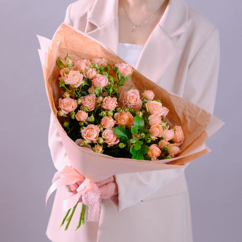 Купить Нежный букет пионовидных роз #206