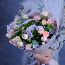 Букет #488 с пионовидными розами «Кэти»