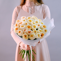 Букет садовых роз Вики Айвори #222