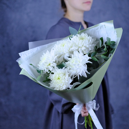 Букет крупноцветковых хризантем Magnum