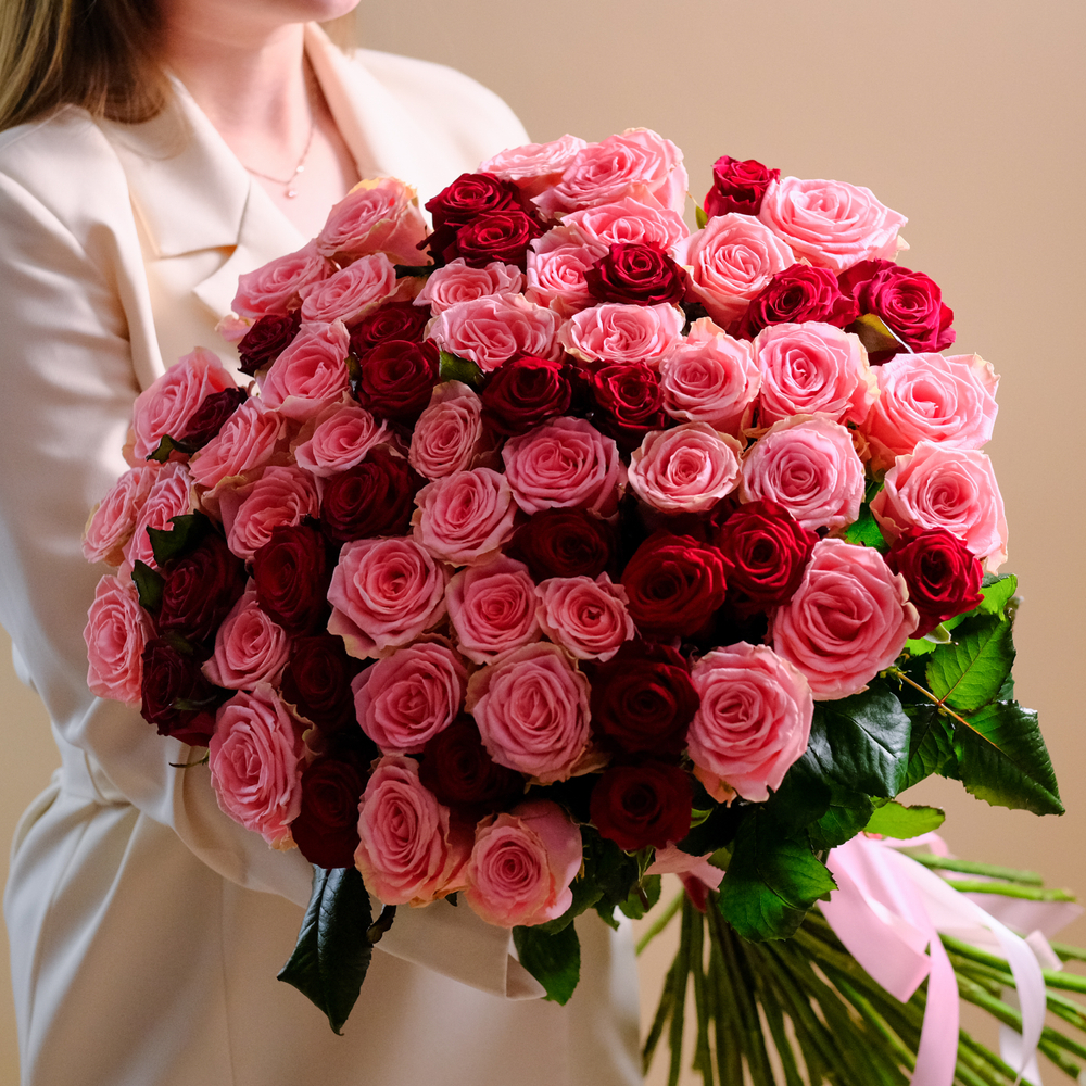 Нежный микс из роз "Софи Лав"