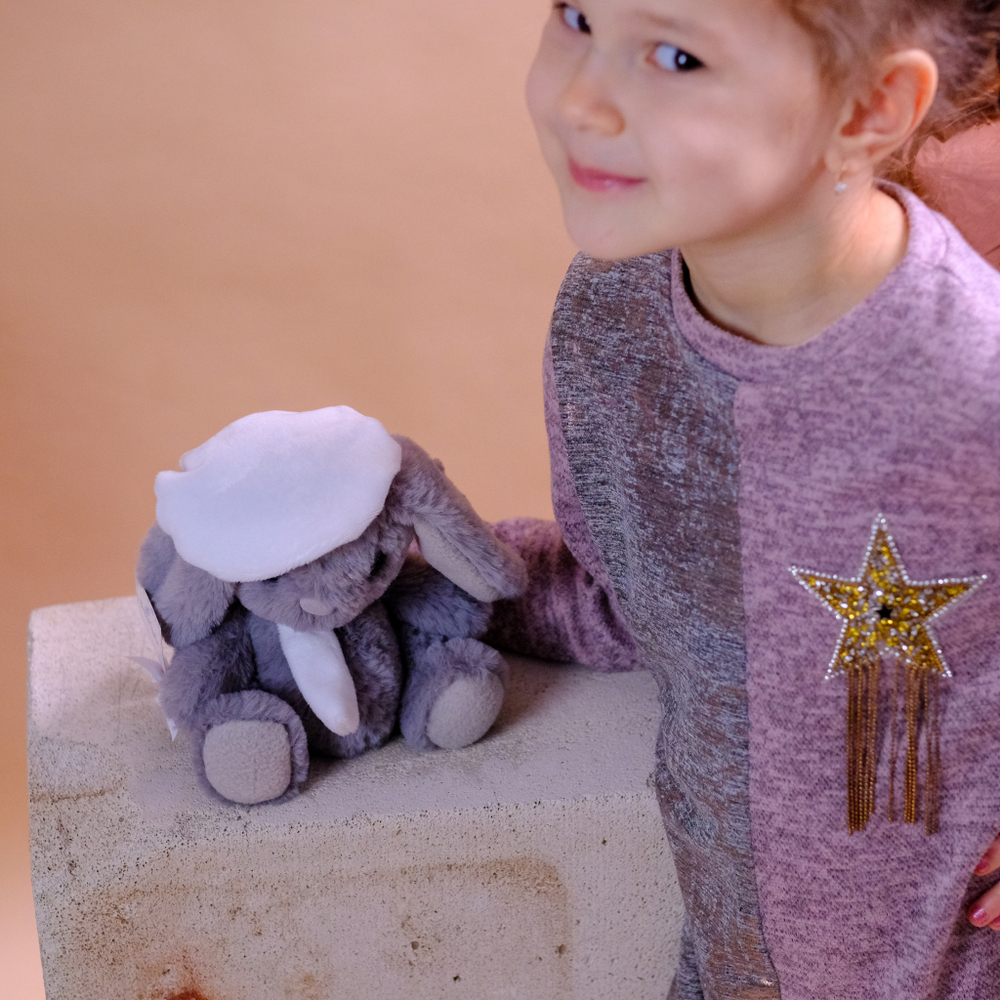 Мягкая игрушка "Зайка в берете " 22 см