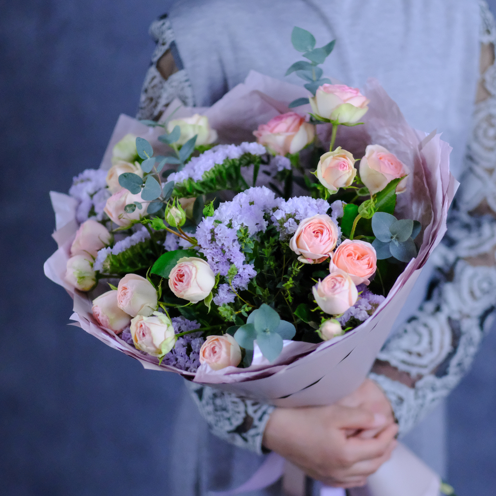 Букет #488 с пионовидными розами «Кэти»