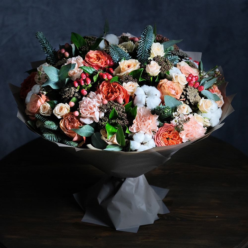 Купить шикарный зимний букет Пермь заказ онлайн доставка